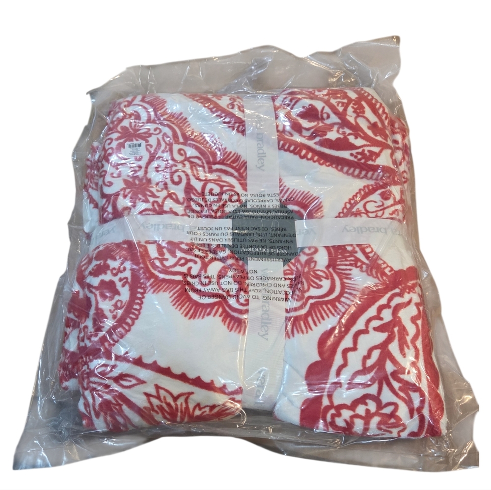 Vera Bradley - Oversized 66" x 94" Fleece Filigree Paisley Key Throw Blanket NEW - Picture 2 of 6